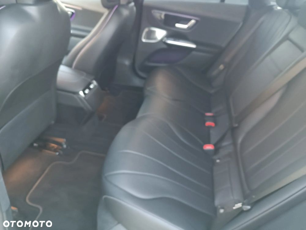 Mercedes-Benz EQE 350 89kWh Electric Art - 26