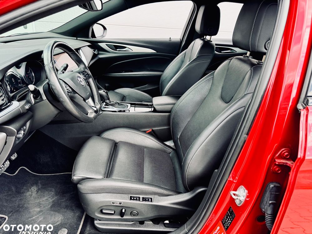 Opel Insignia - 29
