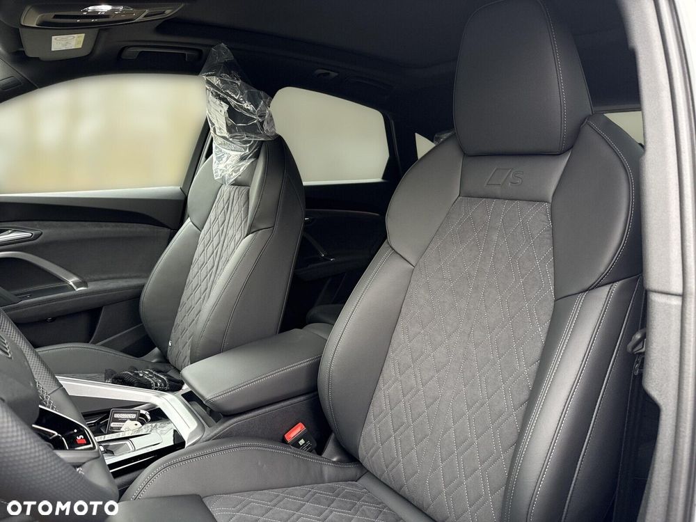 Audi Q5 Sportback - 8