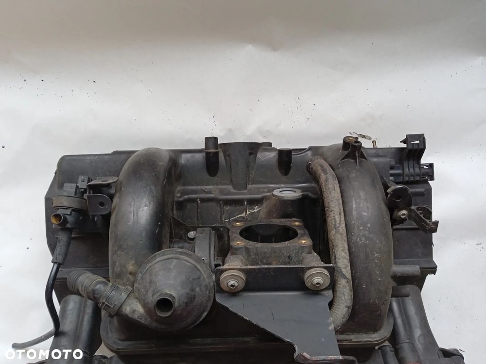 KOLEKTOR SSĄCY BMW 5 E60/61 2.2B GAZ LPG - 4