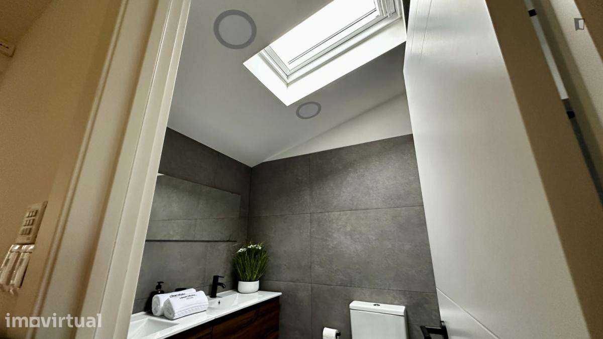 Quarto - localizado em Viana do castelo - Grande imagem: 3/30