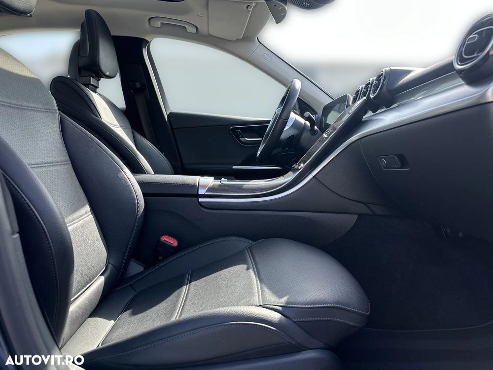 Mercedes-Benz C - 11