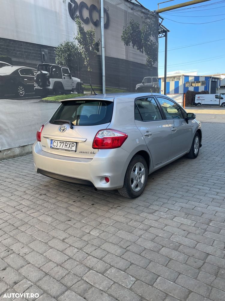Toyota Auris - 3