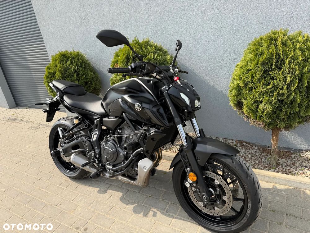 Yamaha MT - 4