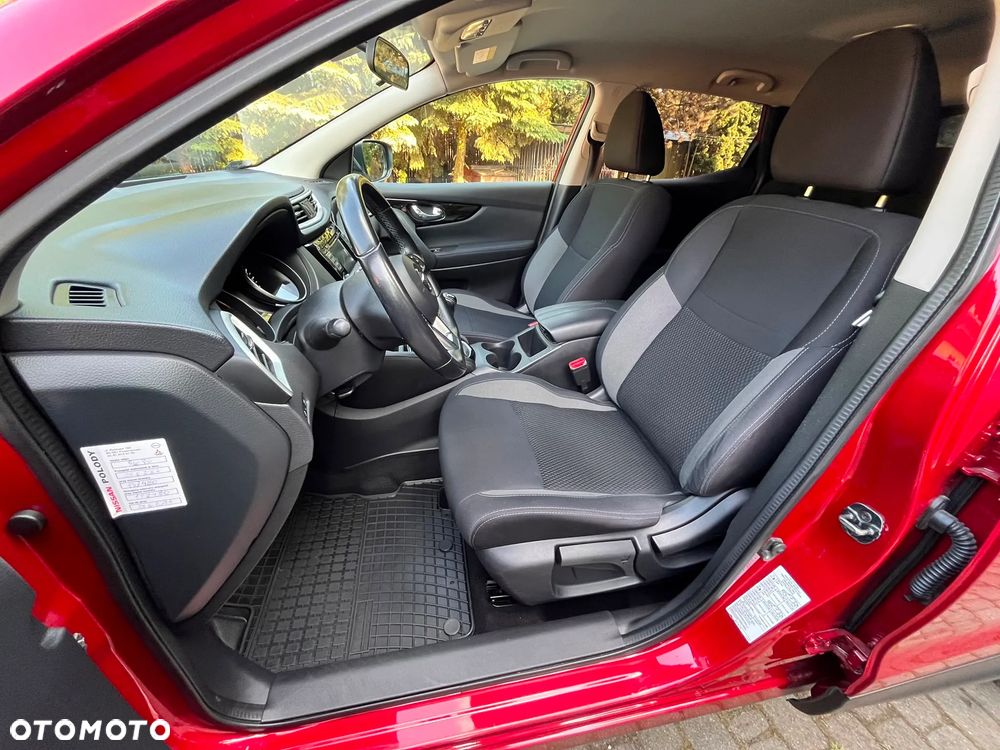 Nissan Qashqai 1.3 DIG-T Acenta EU6d - 16
