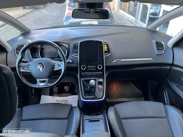 Renault Grand Scénic 1.5 dCi Bose Edition 7L - 9
