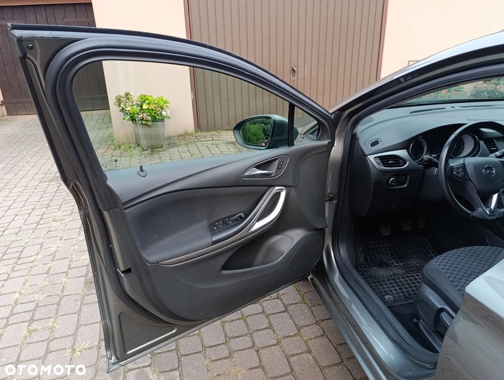 Opel Astra V 1.0 T Enjoy S&S - 31
