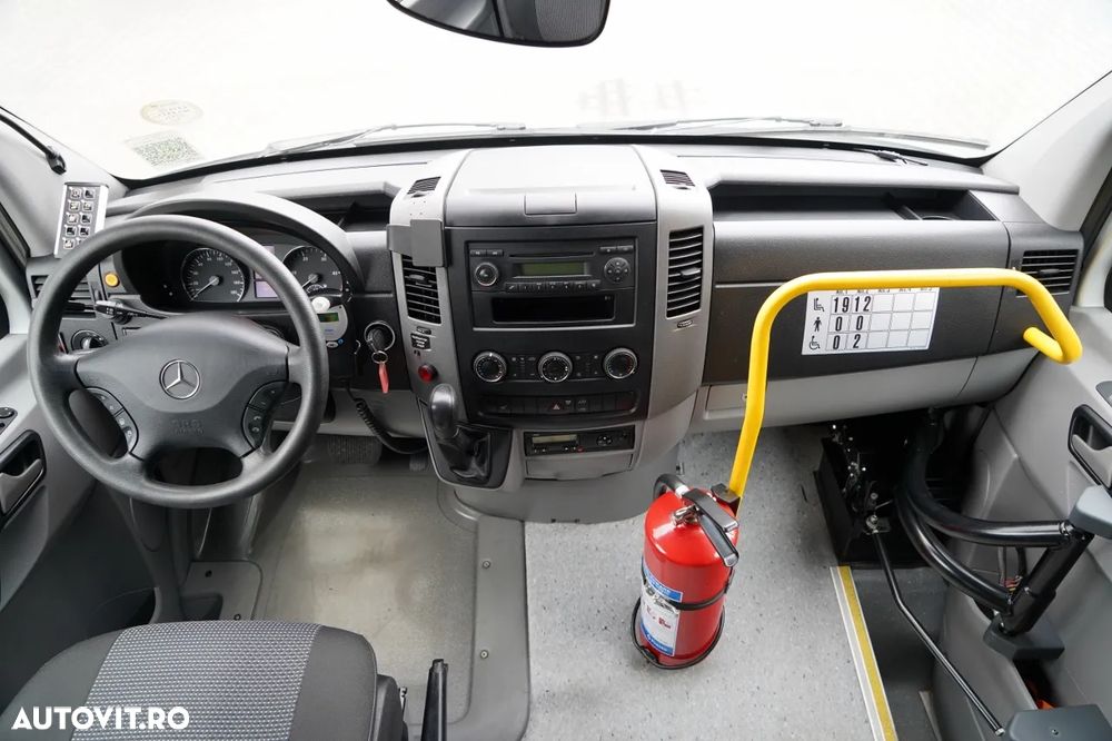 Mercedes-Benz SPRINTER 516 CDI / 2x A/C / IMPORTED / - 26