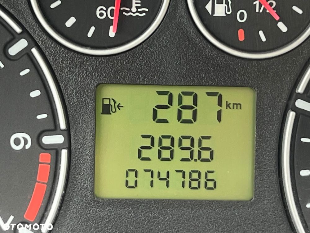 Ford Fiesta 1.3 Ambiente - 7