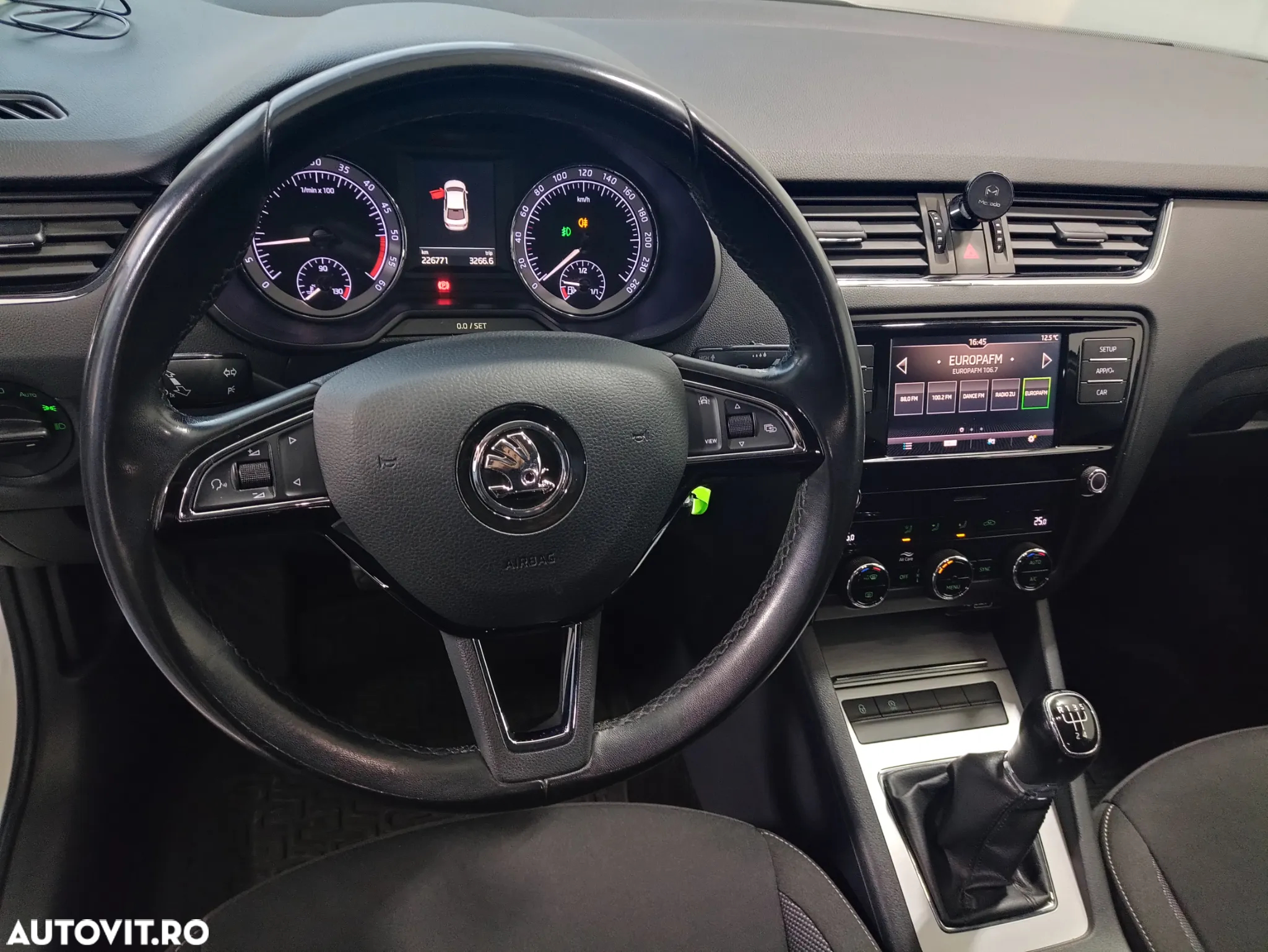 Skoda Octavia 1.6 TDI Ambition - 6