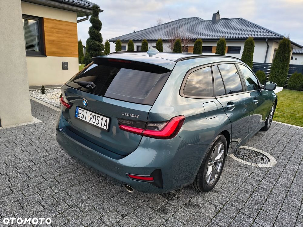 BMW Seria 3 320i Sport Line Shadow - 8