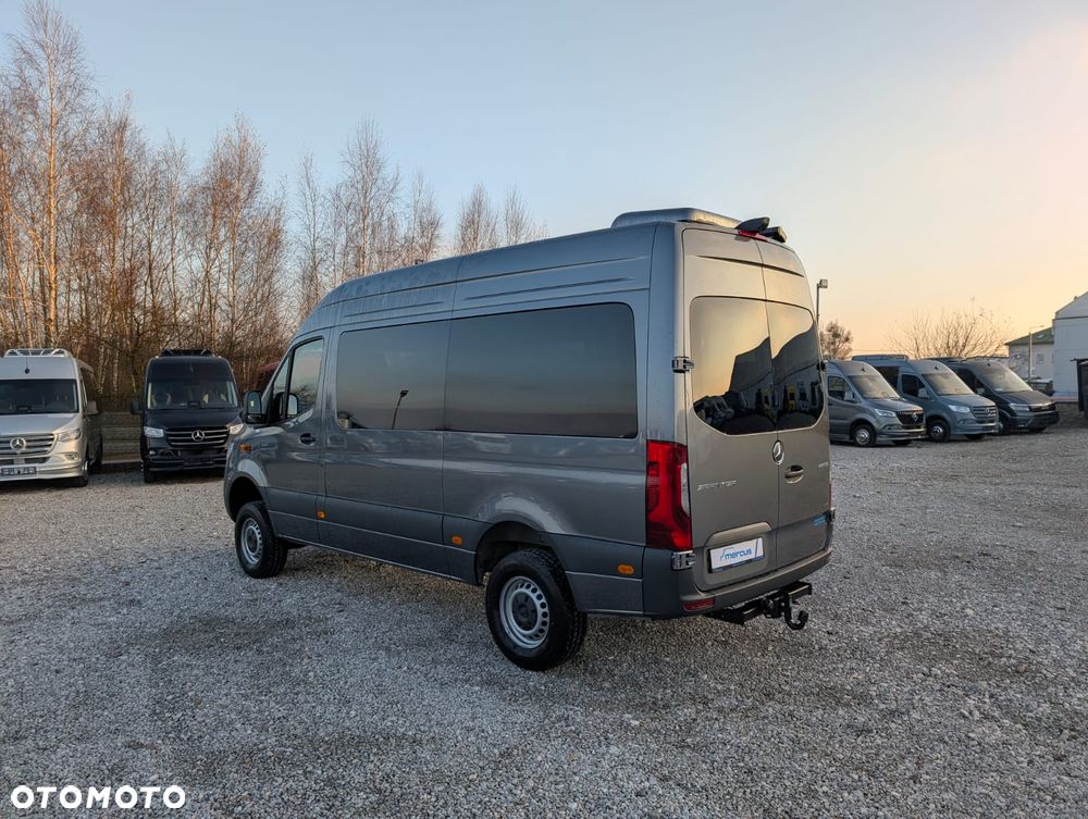 Mercedes-Benz Spritner 319 - 12