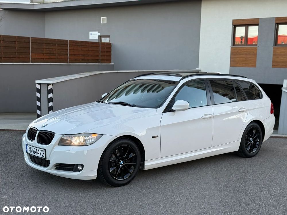 BMW Seria 3 320d Efficient Dynamics Sport Line - 14