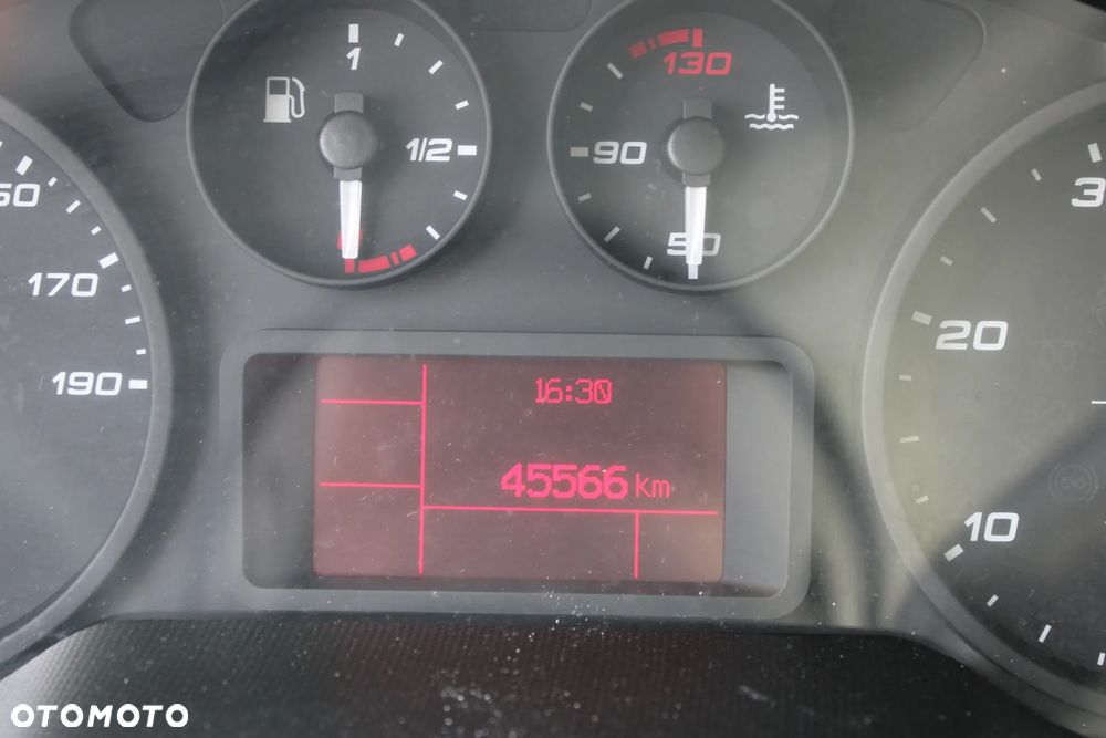 Iveco Daily 72C15 72C18 70C Firanka Firana Skrzynia Plandeka WINDA Przebieg tylko 45 566 KM Import Niemcy jak nowy 65C 50C 35C - 7