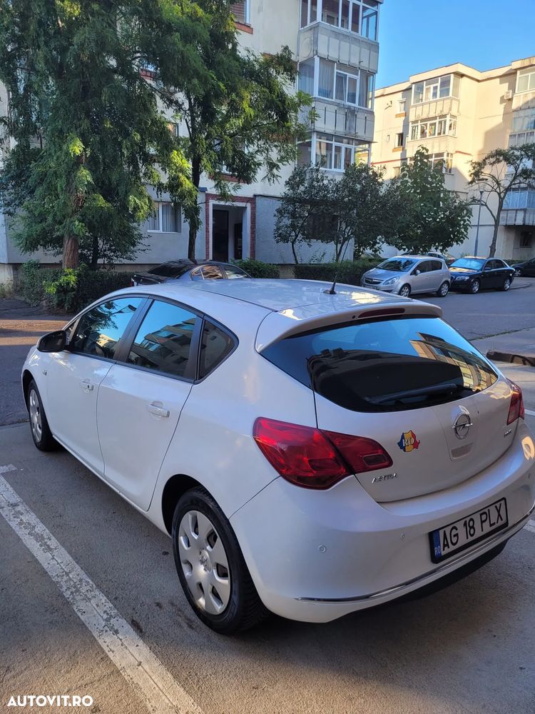 Opel Astra 1.7 CDTI ECOTEC Active - 10