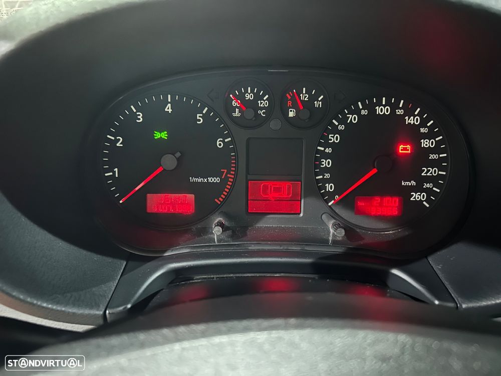 Audi A3 1.6 EC - 13
