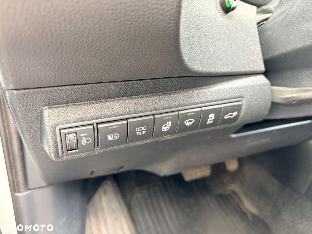 Toyota Corolla 2.0 Hybrid GR Sport Dynamic - 10