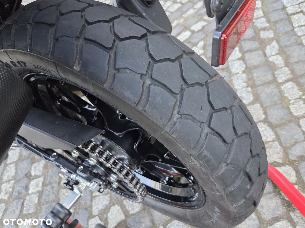 KTM Adventure - 14