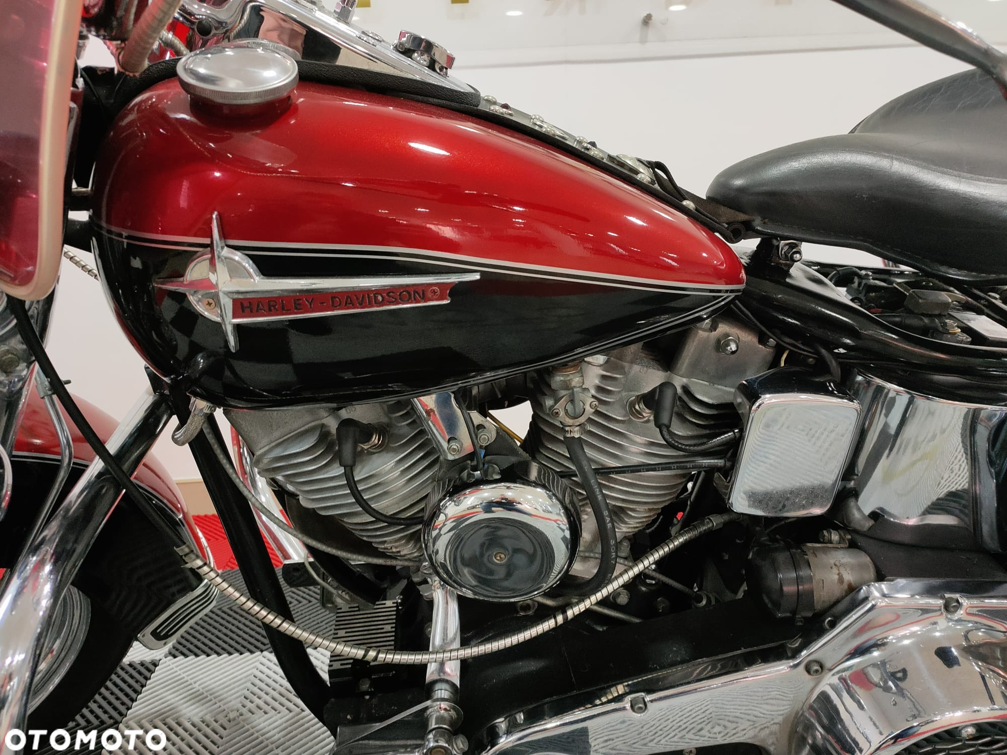 Harley-Davidson FLH Shovelhead - 6