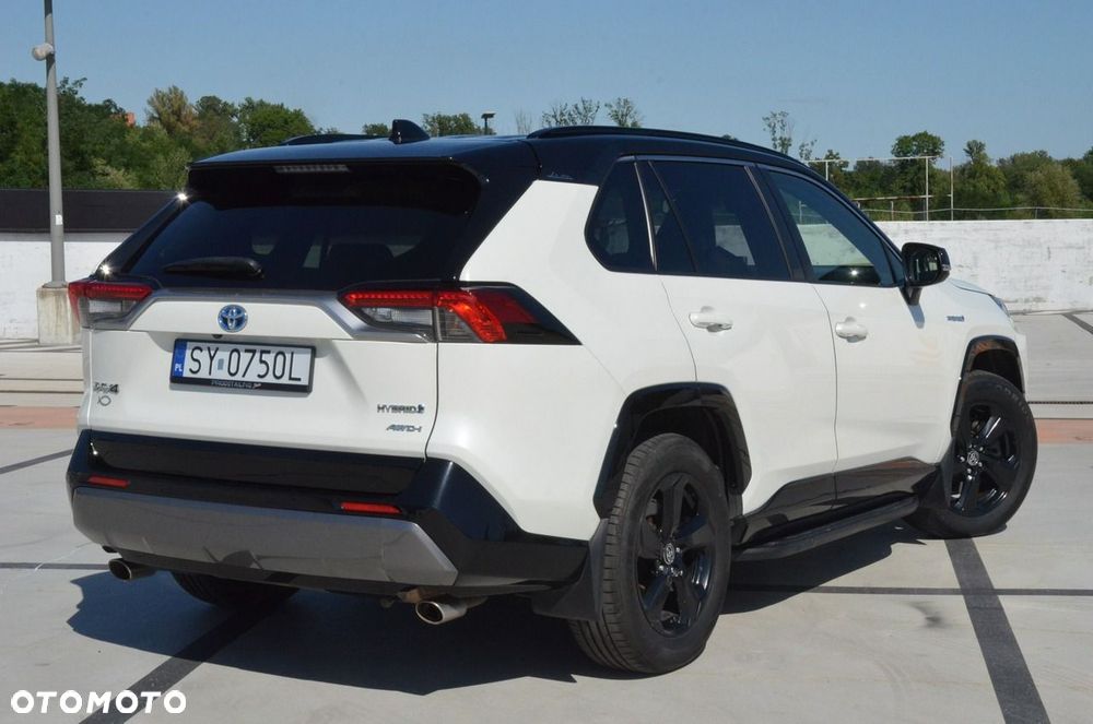 Toyota RAV4 Hybrid Selection 4x4 - 15