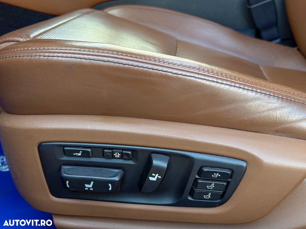 Lexus Seria GS 450h - 25