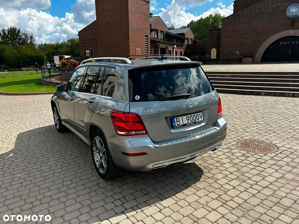 Mercedes-Benz GLK 250 CDI DPF 4Matic BlueEFFICIENCY 7G-TRONIC SPORT EDITION - 12