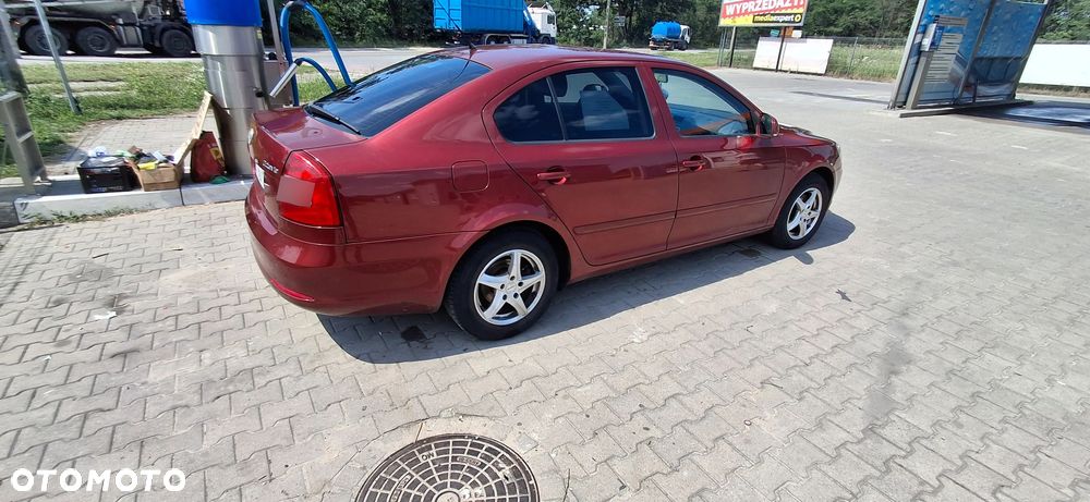 Skoda Octavia 1.8 T FSI Ambiente - 7