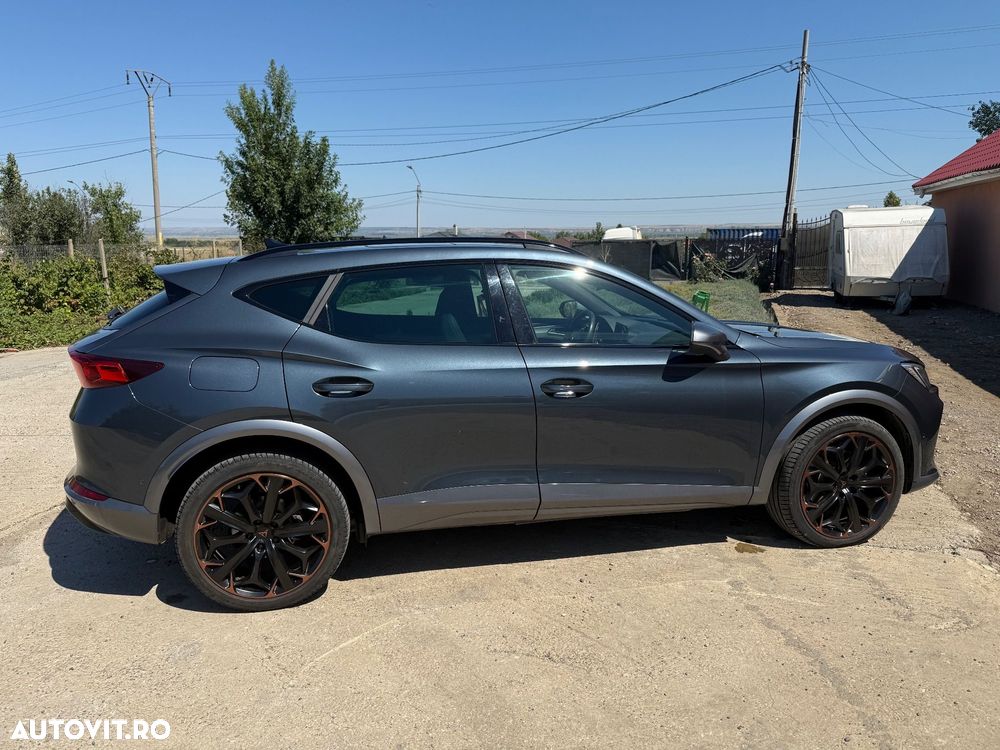 Cupra Formentor 1.4 e-HYBRID PHEV - 3