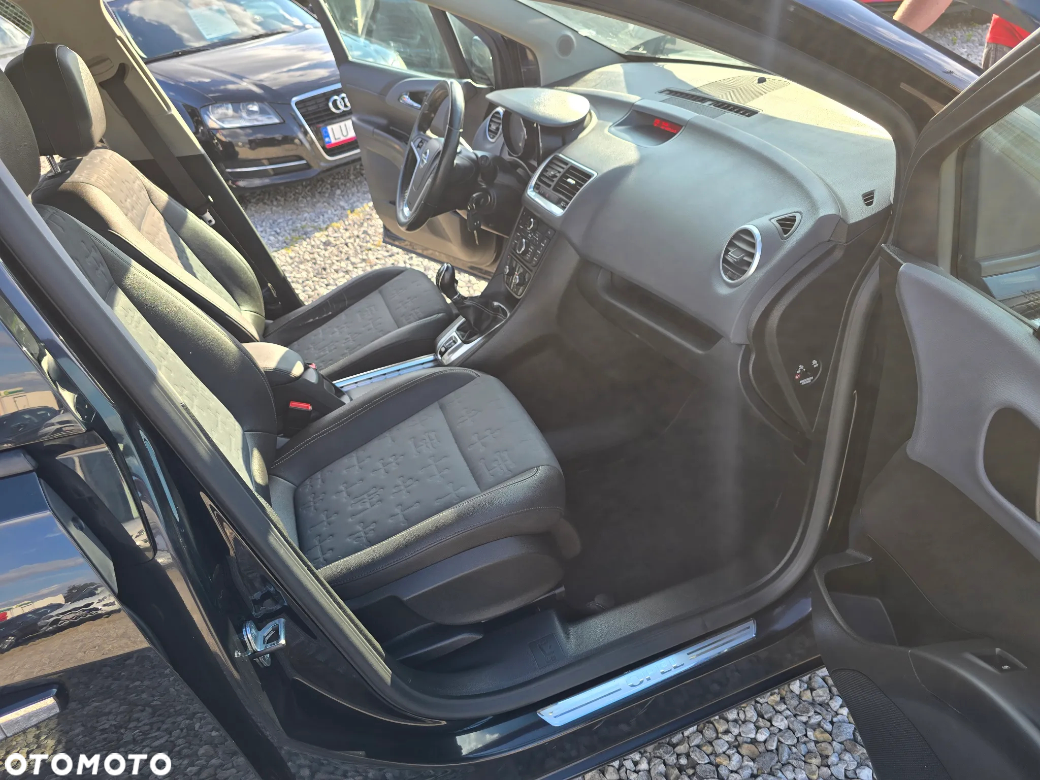 Opel Meriva - 15