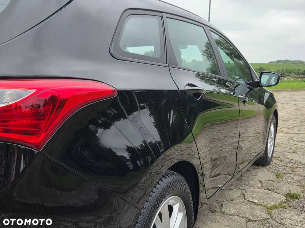 Hyundai i30 1.6 CRDi Premium - 16