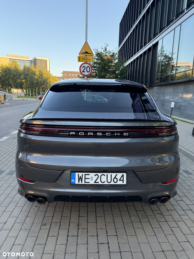 Porsche Cayenne E-Hybrid PHEV Black Edition - 33