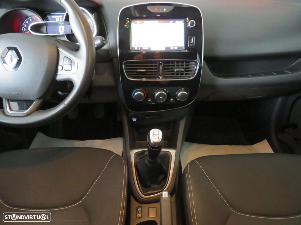 Renault Clio 0.9 TCe Limited - 26