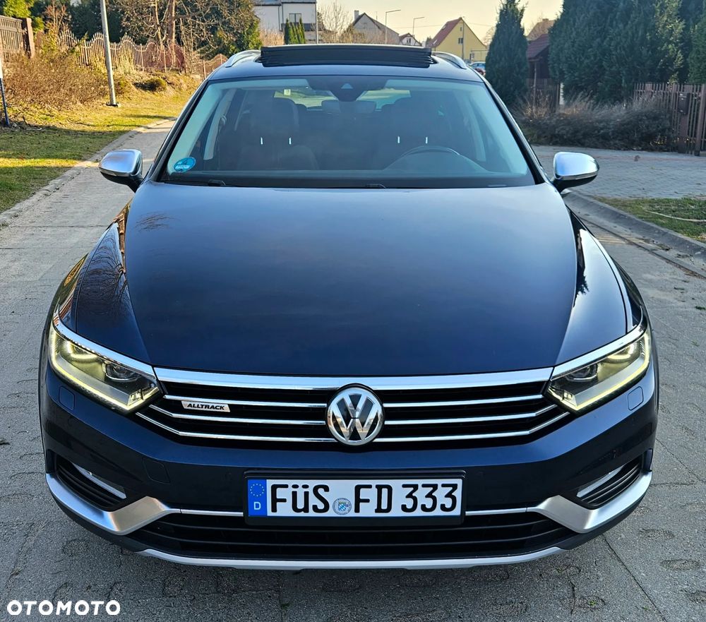 Volkswagen Passat Alltrack 2.0 TDI SCR 4Motion DSG (BMT) - 3
