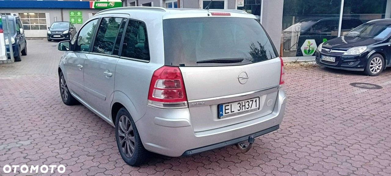 Opel Zafira - 6