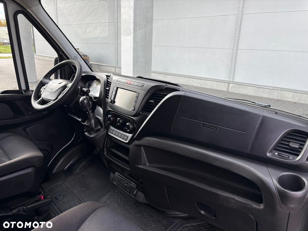 Iveco Daily 35C14 - 7