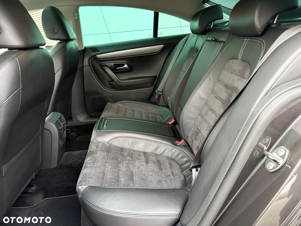 Volkswagen Passat CC - 21