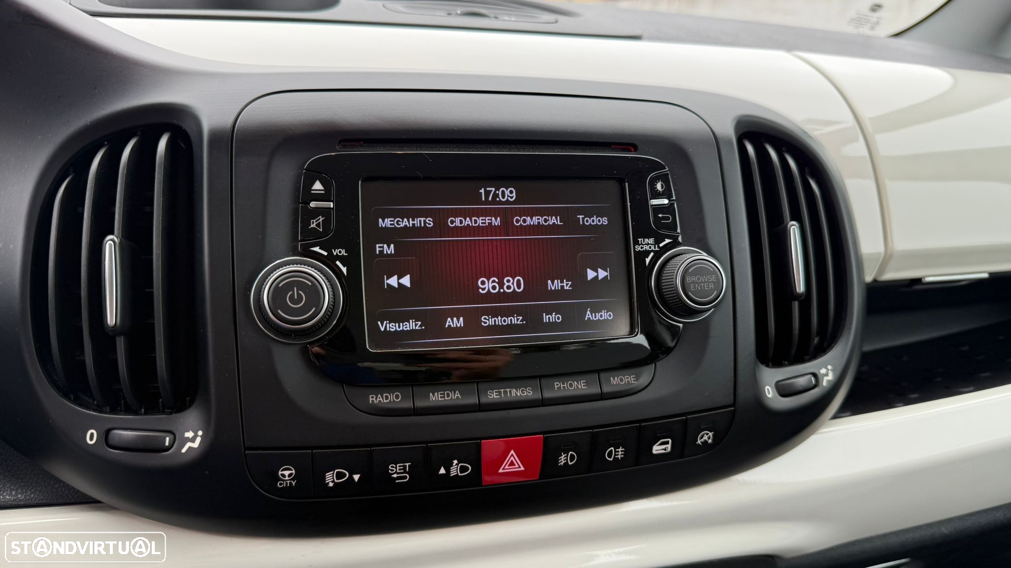 Fiat 500L 1.3 MJ Pop Star S&S - 30