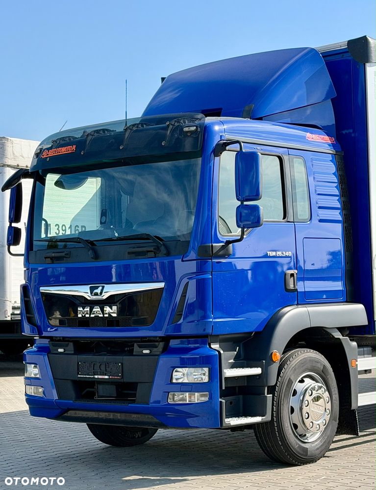 MAN TGM 26.340 / FIRANKA / WINDA / 22 EUROPALETY / AUTOMAT / 6x2 / 3 OŚ PODNOSZONA / SKRĘTNA / 460 TYŚ KM / 2017 - 8