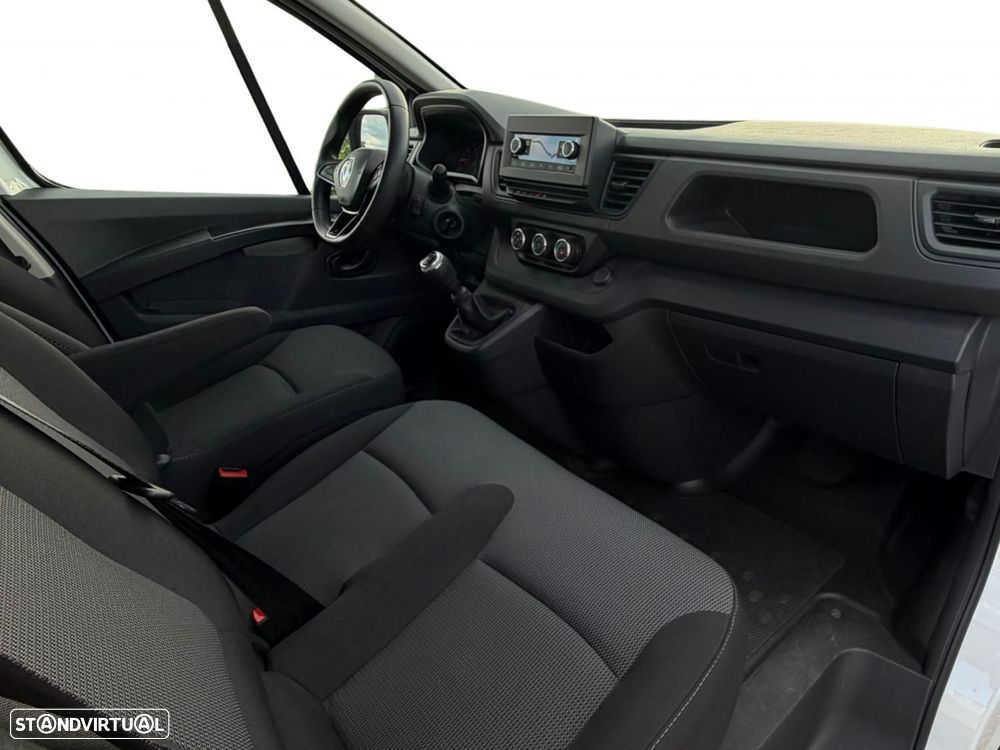 Renault Trafic 2.0 Blue dCi L2H1 IP - 8