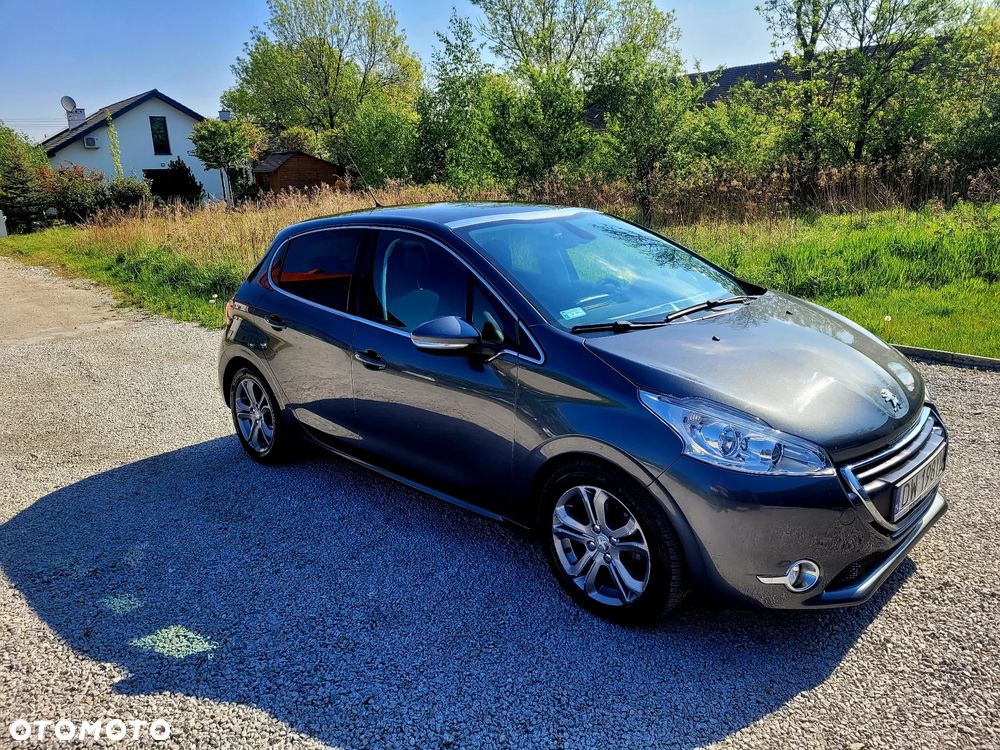 Peugeot 208 120 VTI Intuitive - 3