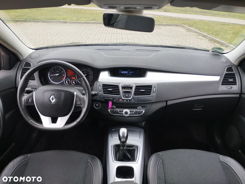 Renault Laguna - 13