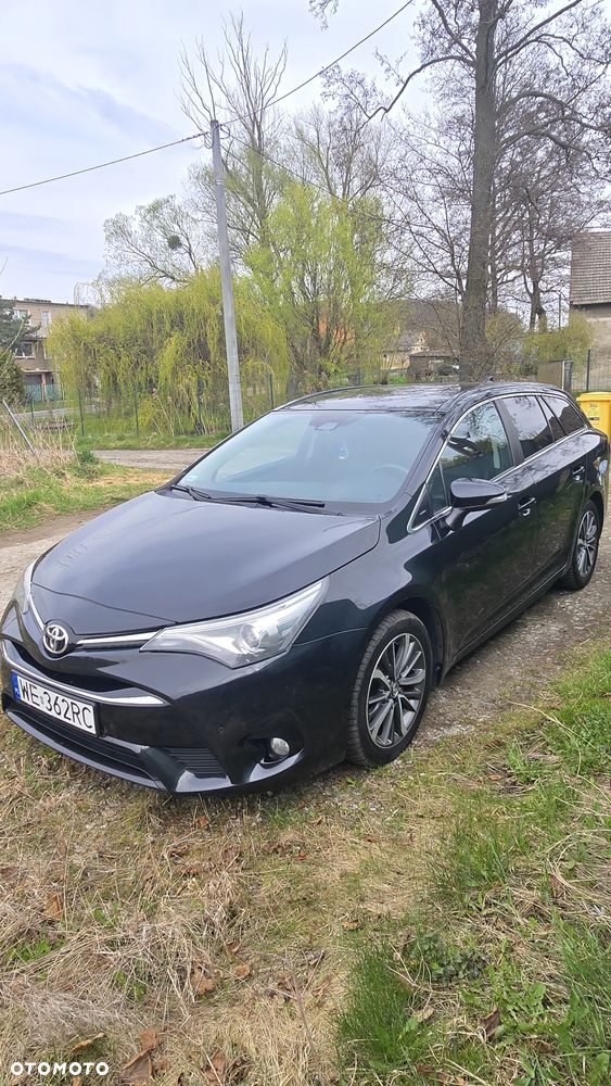 Toyota Avensis 2.0 D-4D Active Business - 4