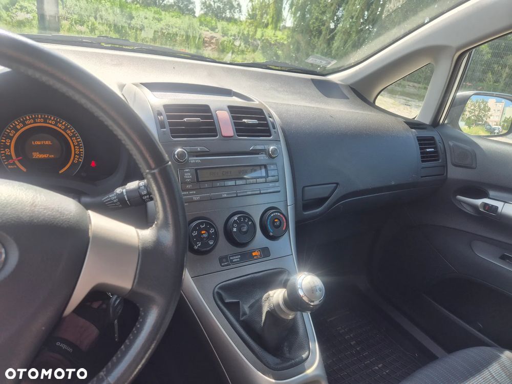 Toyota Auris 1.6 VVT-i Prestige - 6