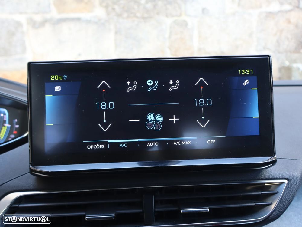 Peugeot 3008 225 e-EAT8 GT Pack - 19