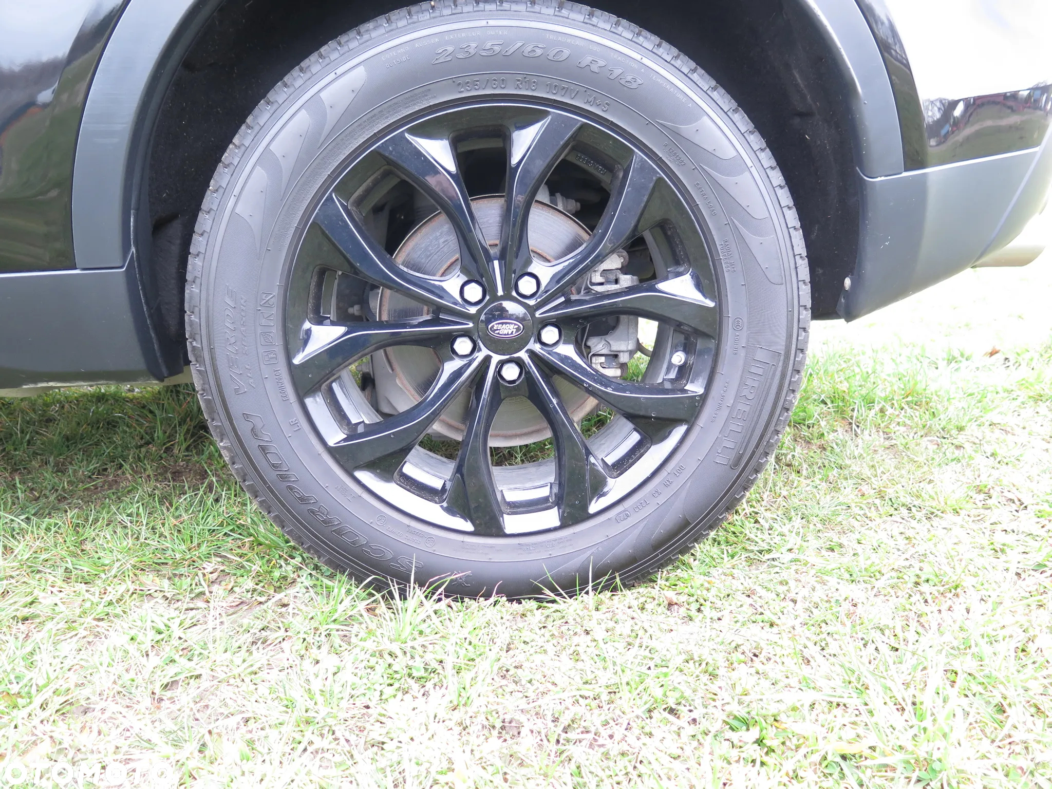 Land Rover Discovery Sport - 19