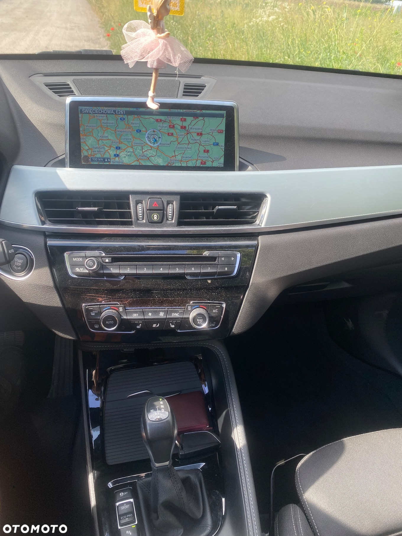 BMW X1 sDrive20i GPF xLine sport - 16