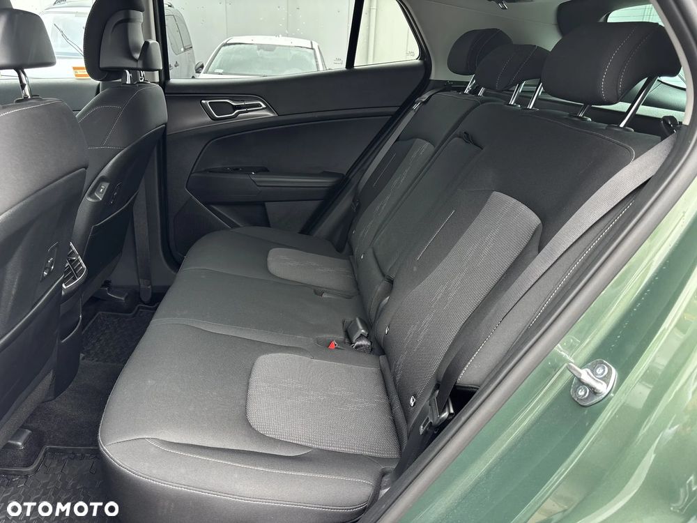 Kia Sportage 1.6 T-GDI HEV L 2WD - 16