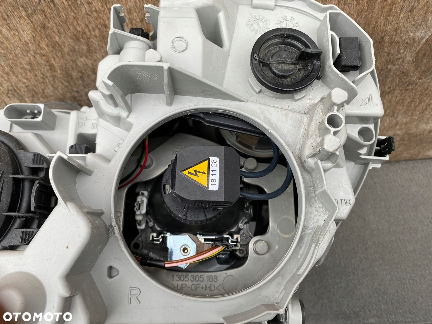 lampa c klasa w203 lift bi xenon prawa eu - 7