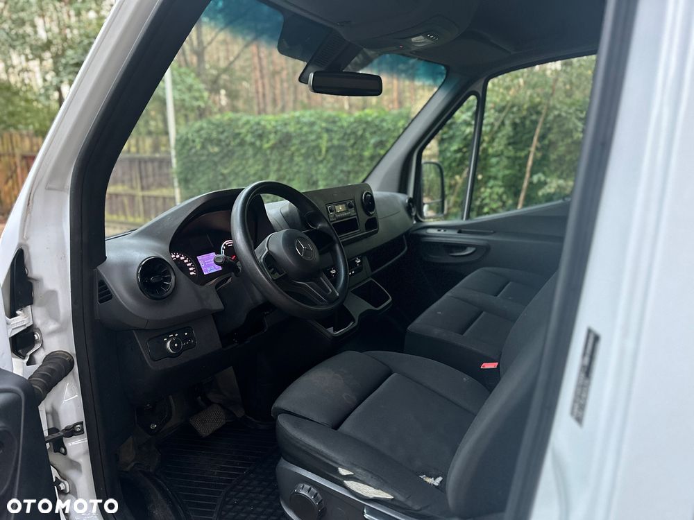 Mercedes-Benz eSprinter z pakietem darmowych przeglądów ASO - 8