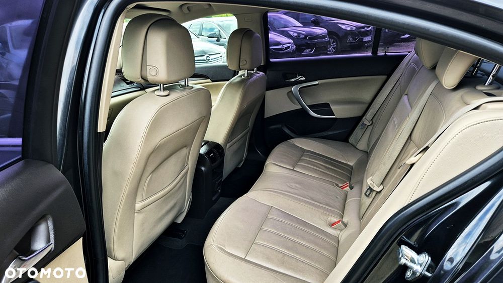 Opel Insignia 1.4 T Cosmo S&S - 33